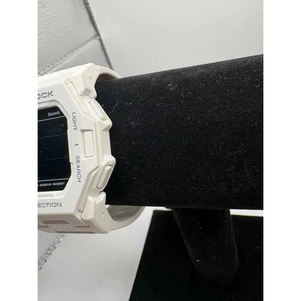 Casio G-Shock Gd-B500 White Digital Bluetooth Step Tracker Watch NWT White
